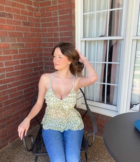 sneakers onlyfans porno snap