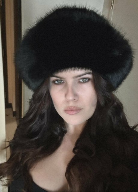 Erica Lindbeck Profile pic