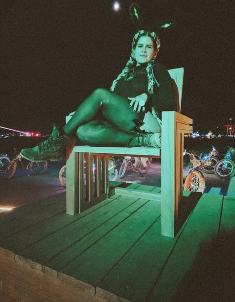 Erica Lindbeck nude onlyfans leaks