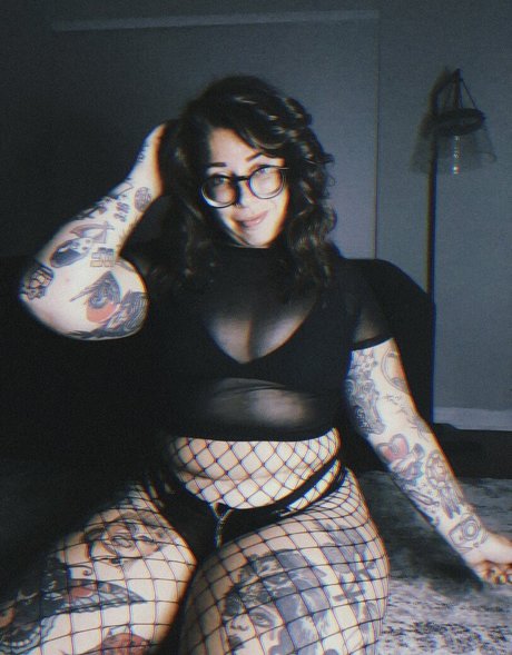 Stepstool Sarah onlyfans