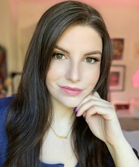 katestark onlyfans strip tease