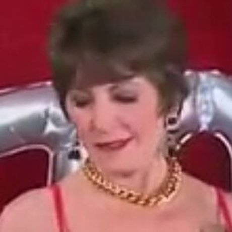 Bea Cummins onlyfans porn leaks