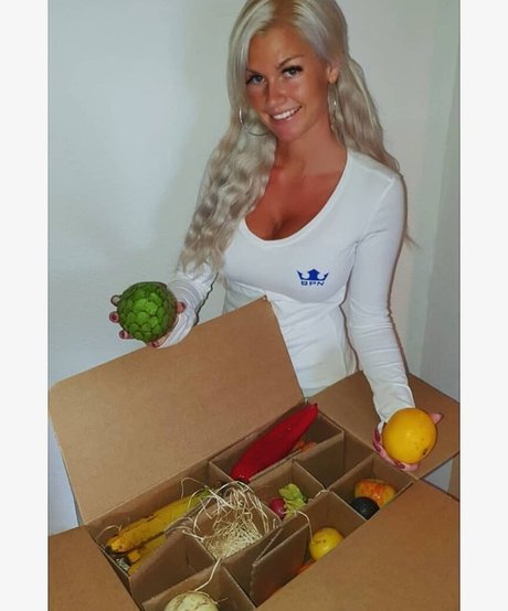 _miss manja_ onlyfans exposed