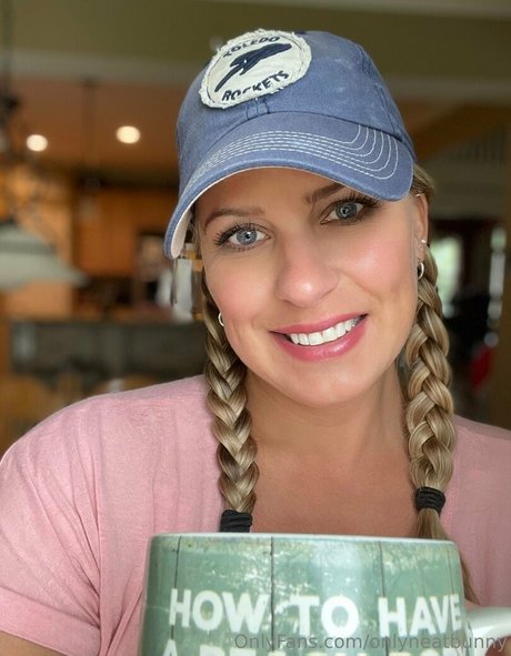 onlyneatbunny Profile pic