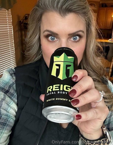 onlyneatbunny naked leaked onlyfans