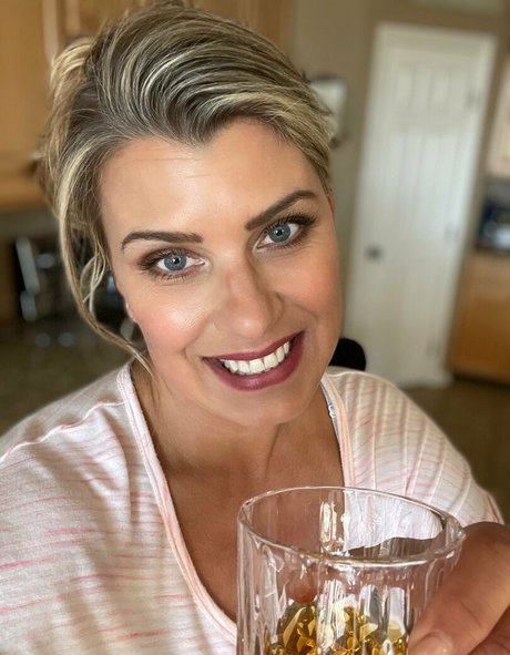 onlyneatbunny nude onlyfans leaked