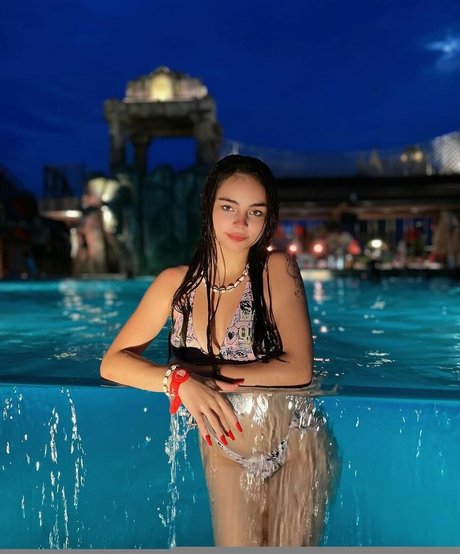 Nikola Biela onlyfans leak