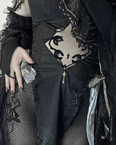 Vwemor onlyfans photo