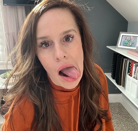 Samantha Strazanac onlyfans nude porn