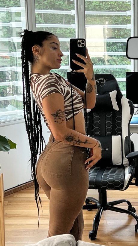 La Chilena onlyfans xxx