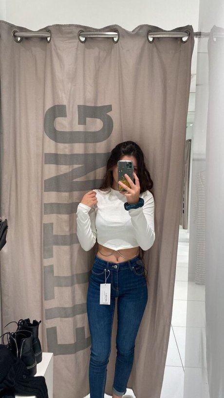 Veronica Marcelino ass onlyfans