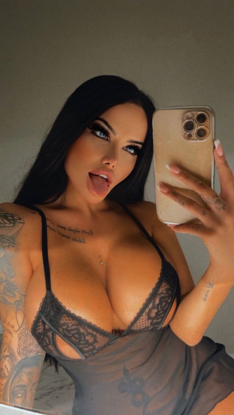 Enise Sude only fans leaks