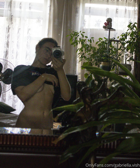 Gabriella Vish onlyfans desnuda