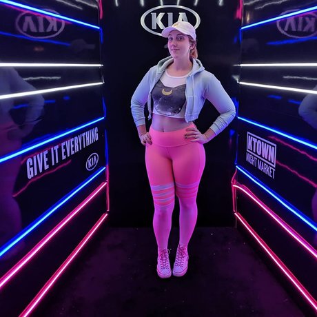 Mel Capperino Garcia onlyfans photos