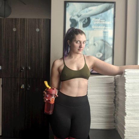 Mel Capperino Garcia desnuda onlyfans