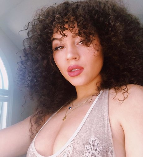 Valeria Vendetta onlyfans hot