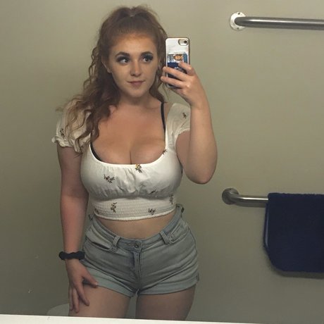 Basicallycatx_ only fans.