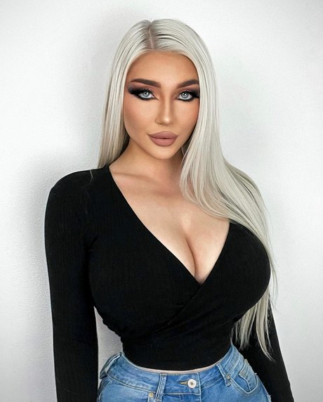 Brooke Michelle naked onlyfans