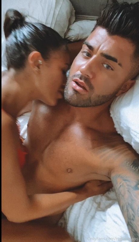 Emily Faye Miller naked onlyfans pics