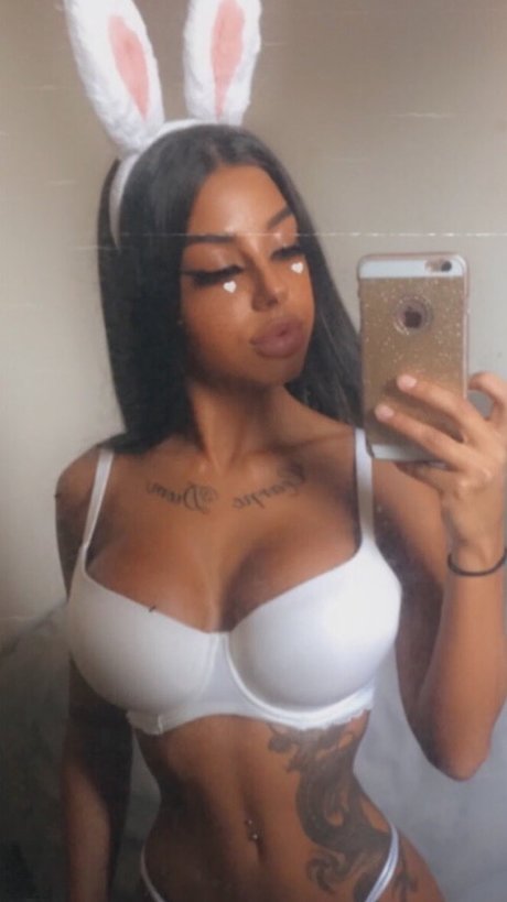 Maria Nozer only fans pics