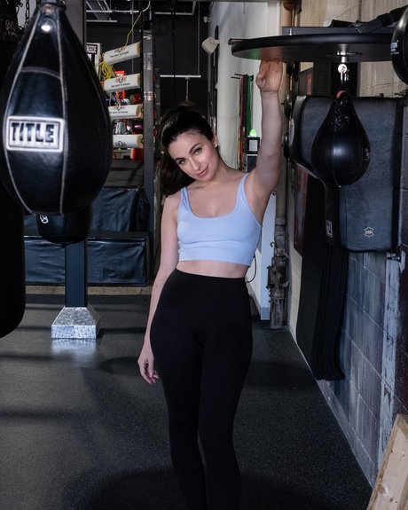 Marissa Roberto onlyfans nude tits