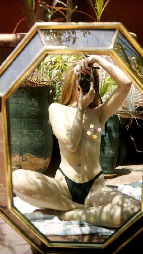 Alessandra Laiola onlyfans mega