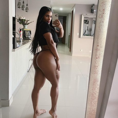 Sunny Doria Vargas onlyfans nudes