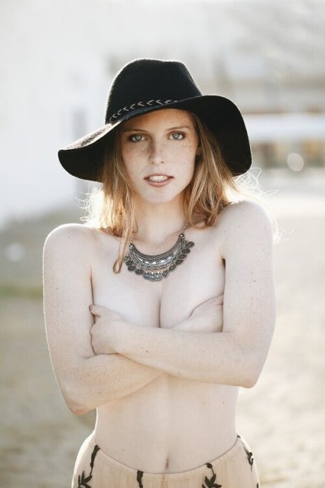 Stella Hayes_ naked onlyfans