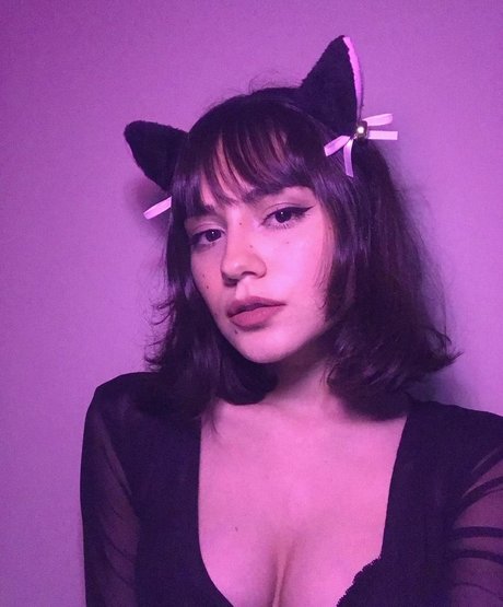 Subaronovv only fans sex