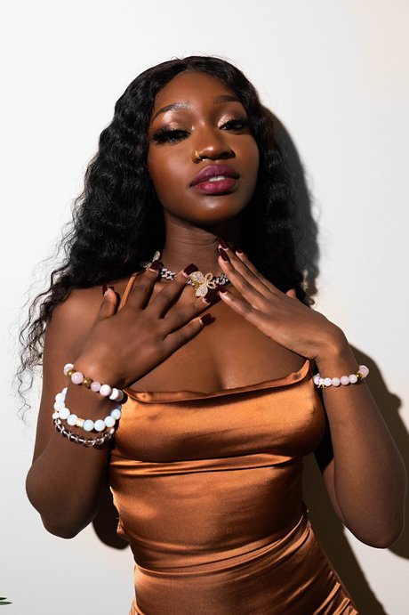 Manoujeanty onlyfans naked