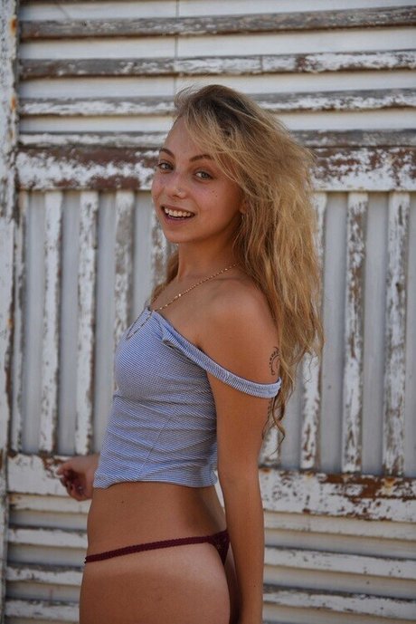 Tohar Frie onlyfans picture