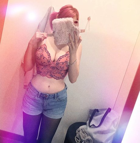 Julez Notyourwaifu onlyfans sex leaks