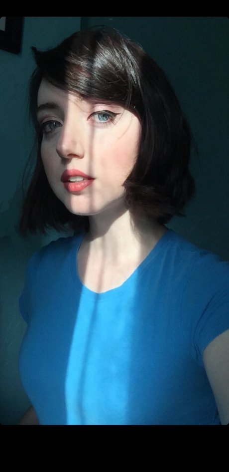 ebony cum onlyfans exclusive illustration