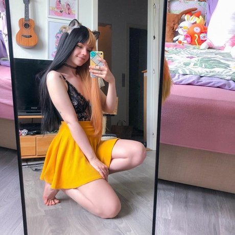 Lilsolle Chickpii onlyfans leaked free