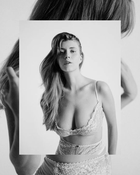 Agnes Verano onlyfans sex