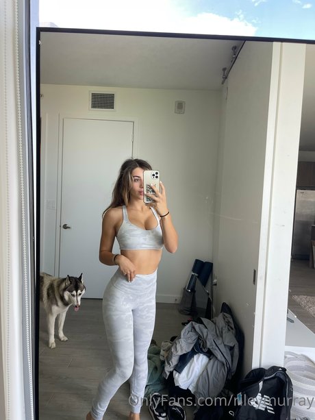 Riley Murray tits onlyfans