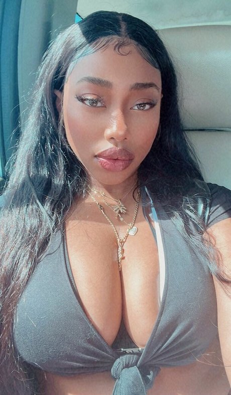 Chaotic Allure onlyfans fuck