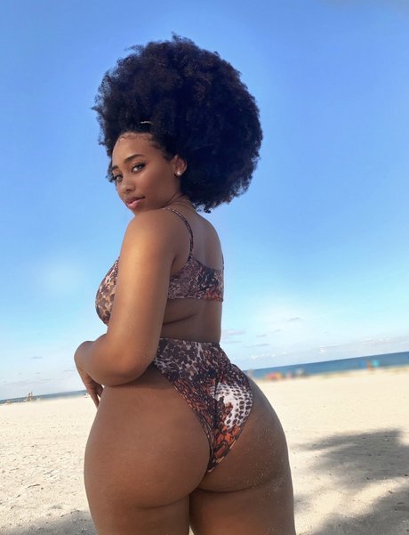 Chaotic Allure onlyfans leak nudes