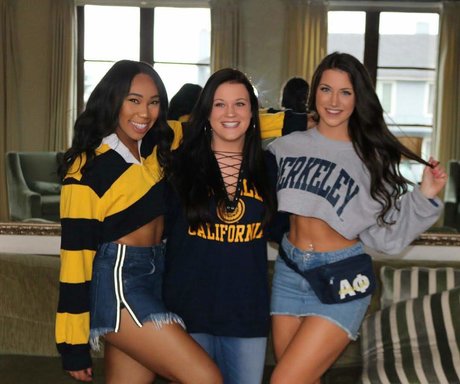 Jessica Bartlett nude onlyfans pics