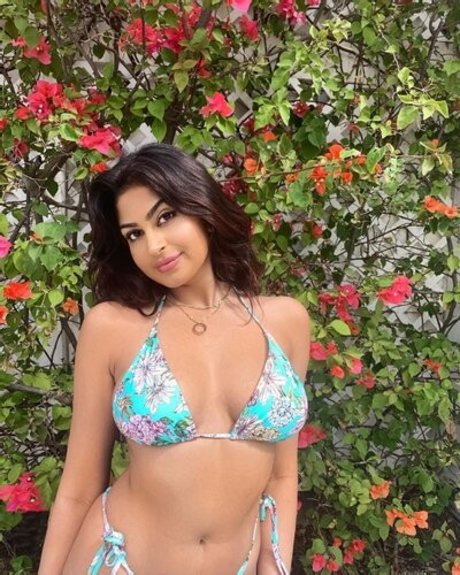 Shreya Arun_ onlyfans content type