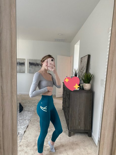 Knights Ry naked on onlyfans