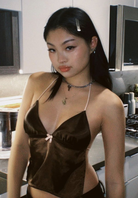 Alina Lin onlyfans sex