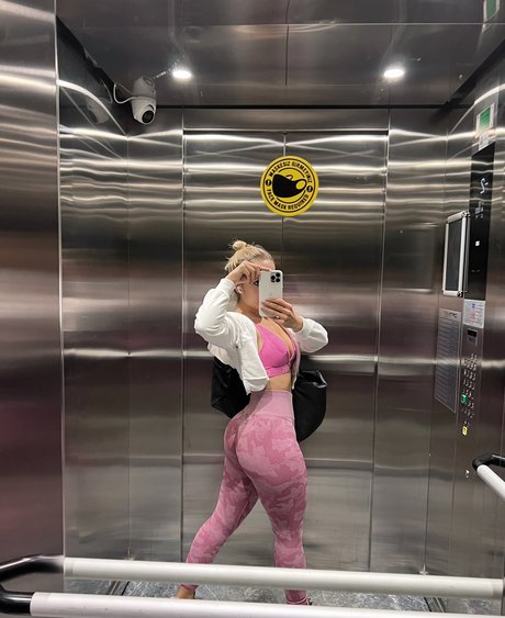 Gizem Bagdacicek onlyfans posts