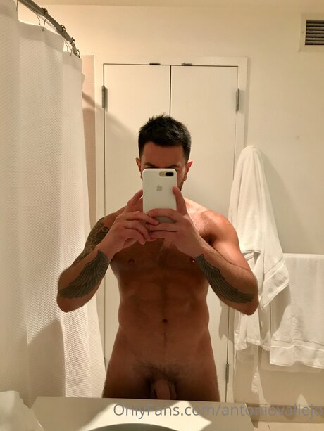 Antoniovallejo nudes onlyfans