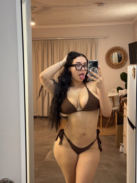 Curlymoana onlyfans leak fuck