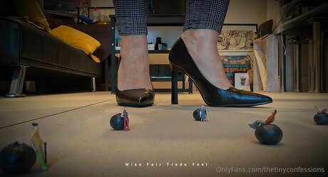 Thetinyconfessions leaked onlyfans pictures