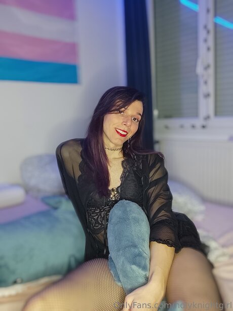 Holyknightgirl onlyfans.