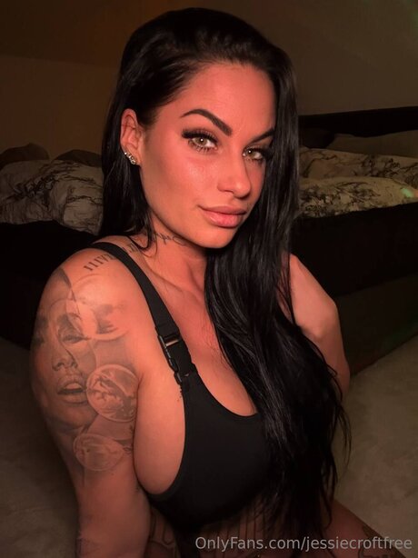 Jessiecroftfree onlyfans content leaked