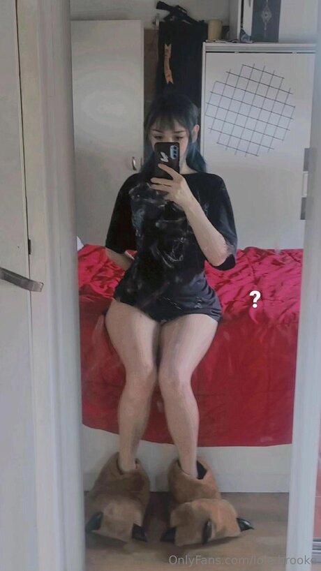 Lole Brooke onlyfans public photos