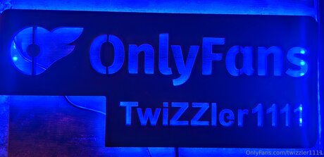 Twizzler1111 onlyfans leaked tits
